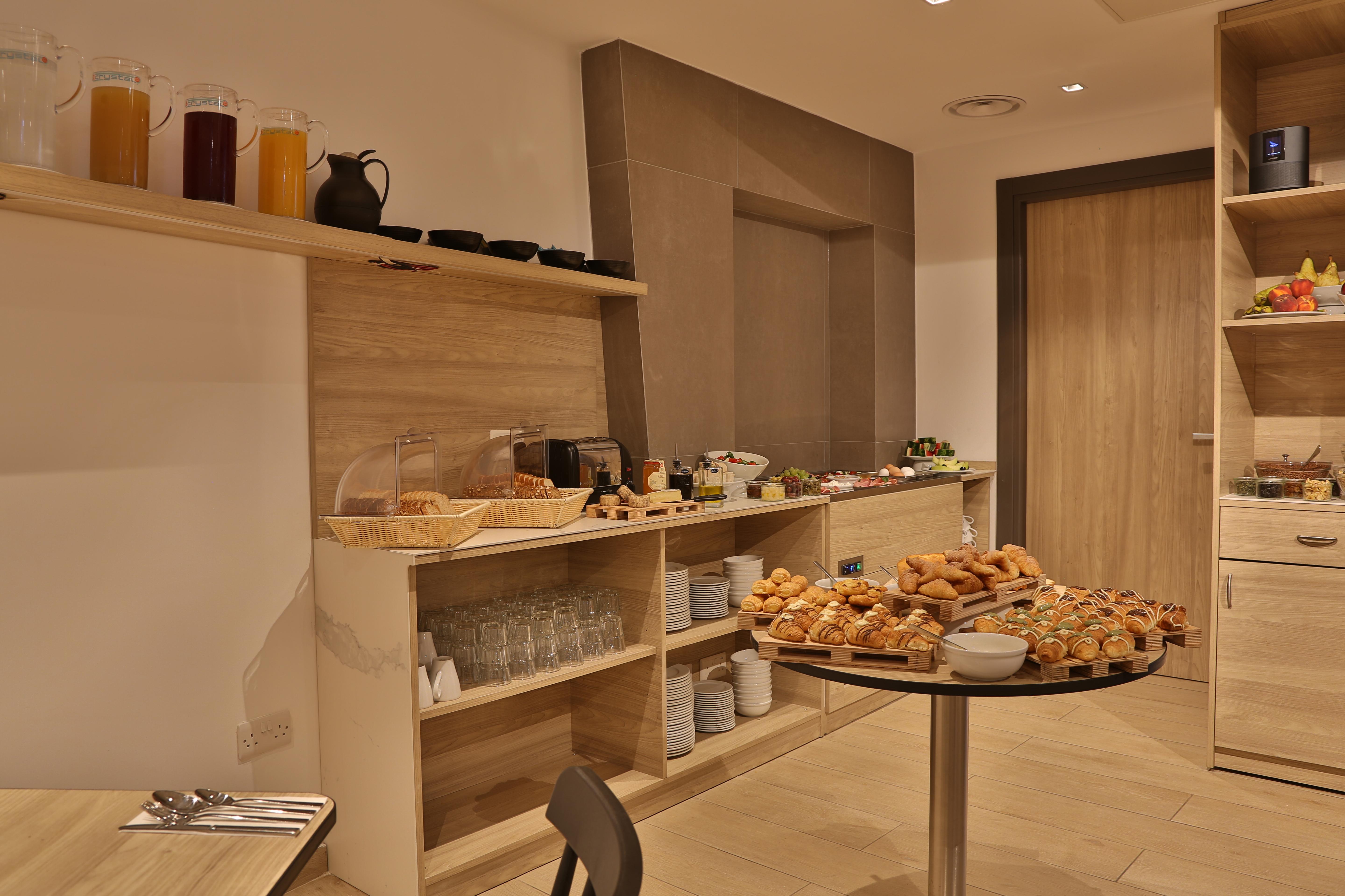 Ivy Hotel - Adults Only Saint Julian's Εξωτερικό φωτογραφία